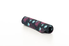 Charger l'image dans la galerie, Napperon | Motifs Roses