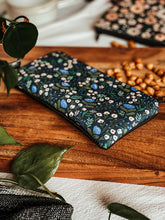 Charger l&#39;image dans la galerie, Petite Pochette Meredith | Motifs Floral
